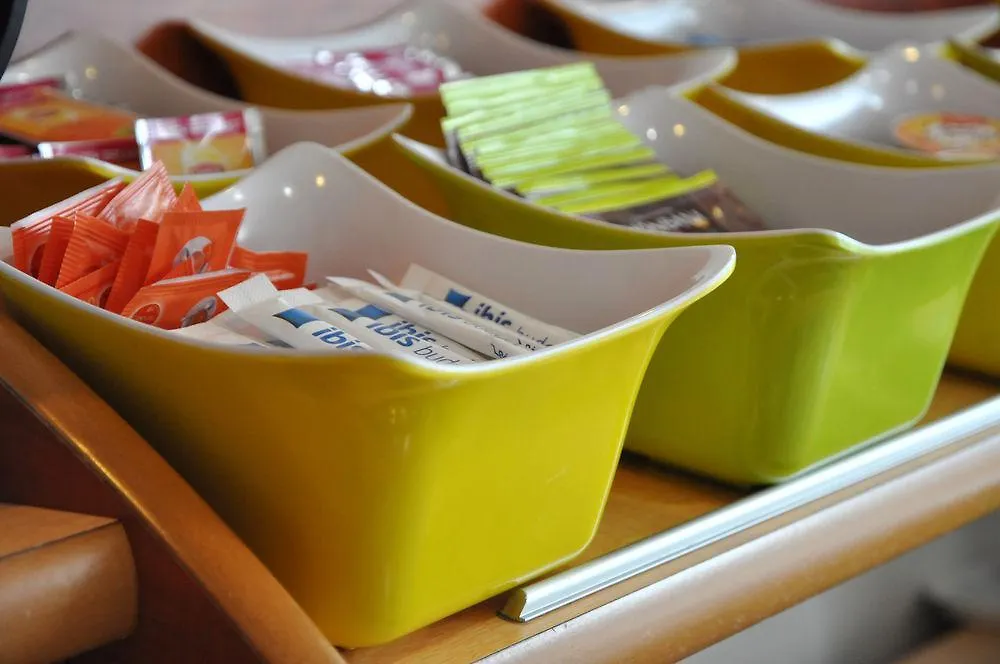 Hotel Ibis Budget Rennes Cesson 2*, Cesson-Sévigné Francia