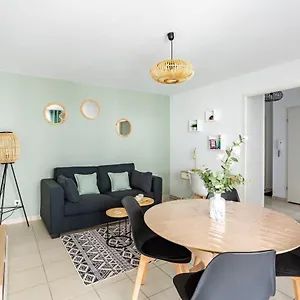 Le Sévigné - Cosy Et Calme - Balcon Et Parking Appartement